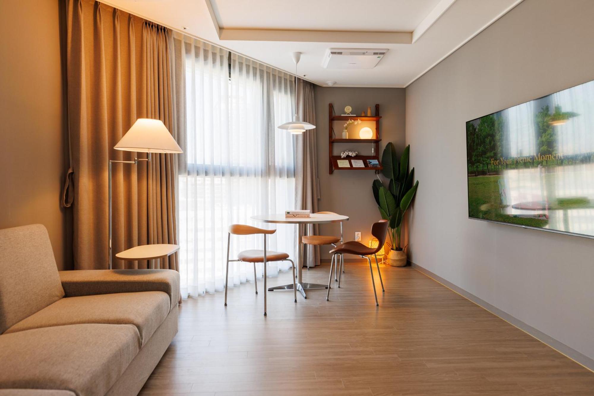Wecostay Chungmuro Seoul Exterior photo